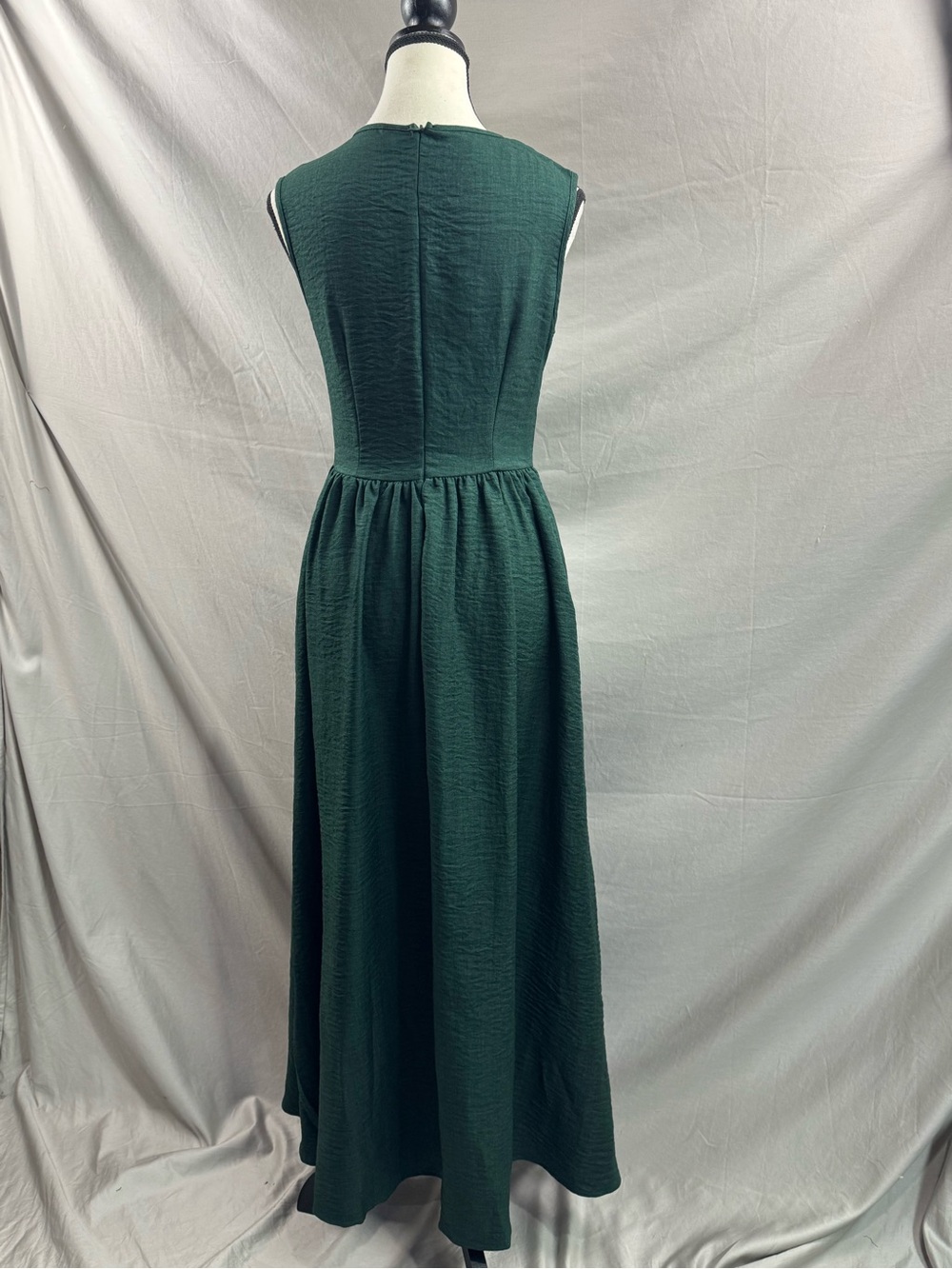 Gathered-Waist A-Line Maxi Dress With Pockets Green - Picture 9 of 9